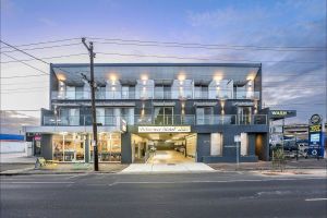 Belmercer Motel - Melbourne Tourism