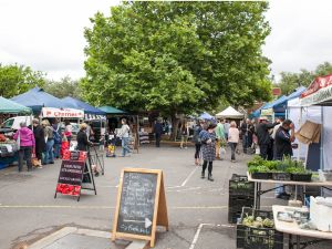 Alphington Farmers' Market - Melbourne Tourism